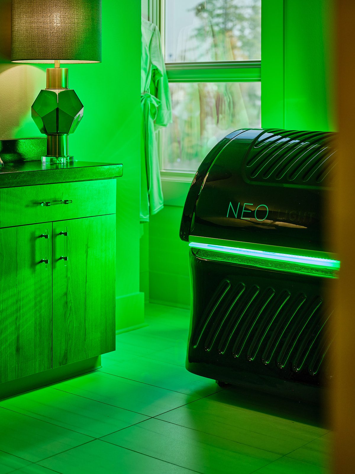 NeoLight Green Light mode at Zen Regenerative Wellness
